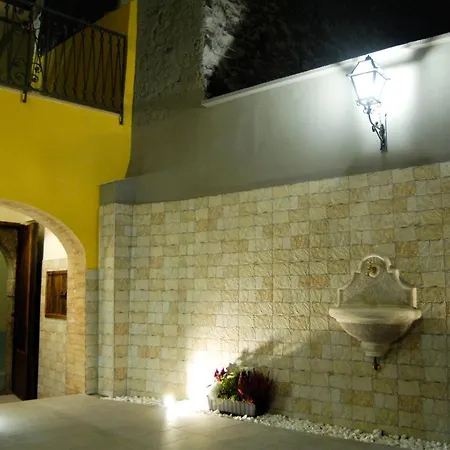 Couette-café Al Vicoletto 3*