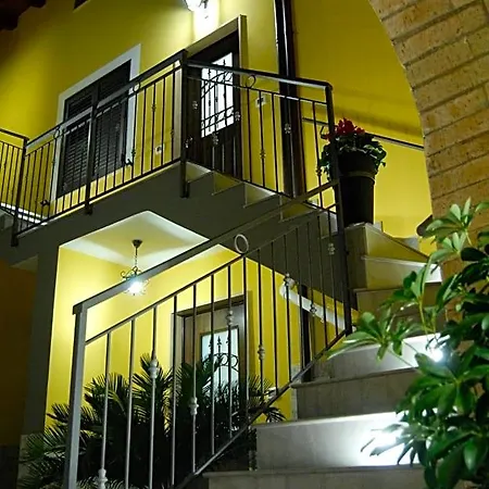 Al Vicoletto Bed and breakfast 3*